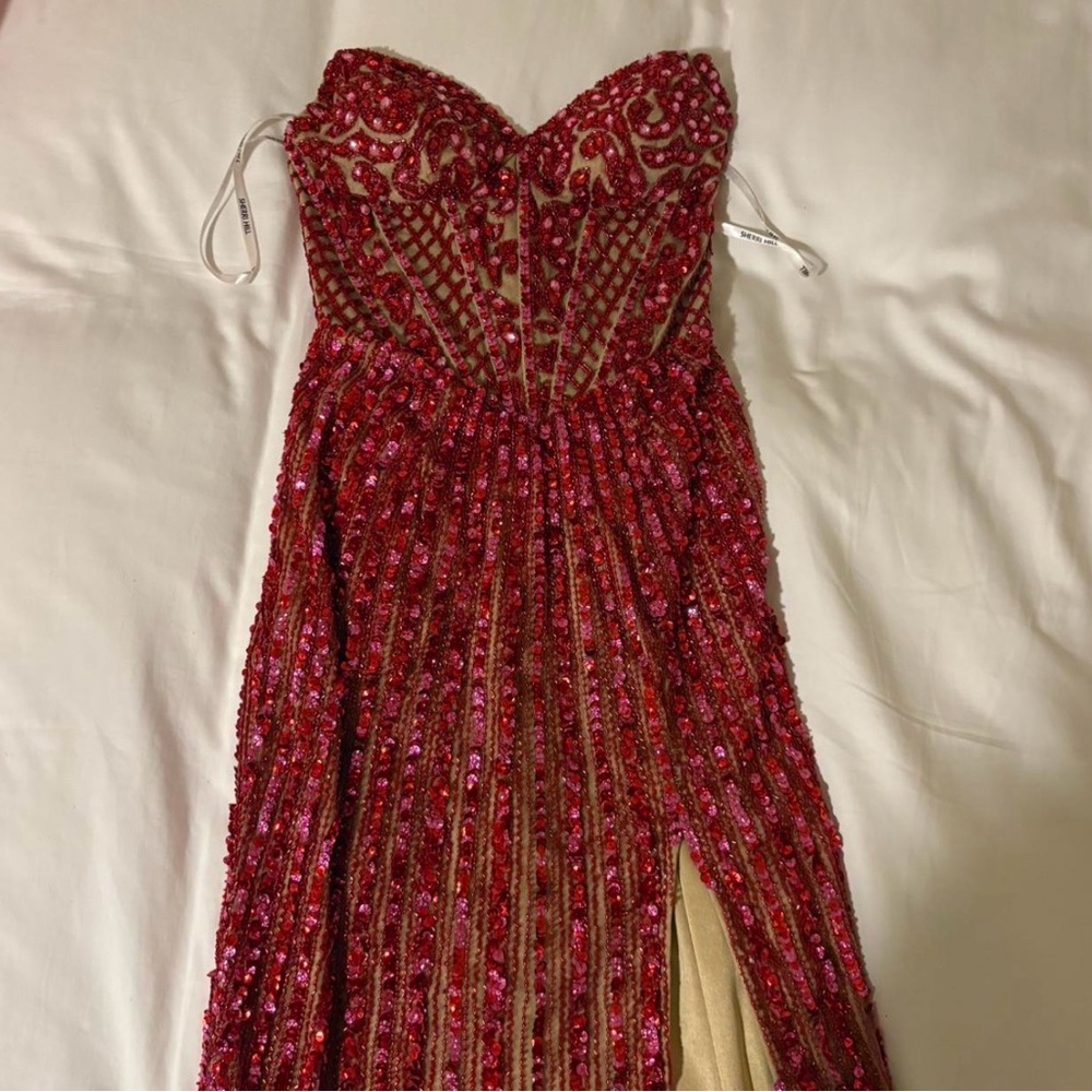 Pink and red Sherri Hill 57065 prom dress size 00 - Picture 6 of 7